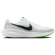Nike Revolution 8